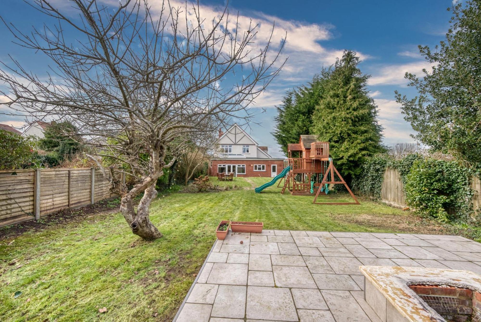 Long Term And Summer Special Offer! 5-Bedroom Spacious, Stunning Design, Sociable Areas & Cosy House Near South Downs Park, Sleeps 11 With Games Room, Private Parking And Garden- By Blue Puffin Stays Waterlooville Eksteriør billede
