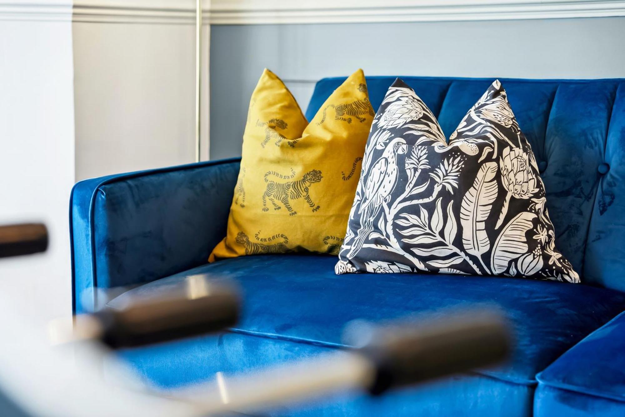 Long Term And Summer Special Offer! 5-Bedroom Spacious, Stunning Design, Sociable Areas & Cosy House Near South Downs Park, Sleeps 11 With Games Room, Private Parking And Garden- By Blue Puffin Stays Waterlooville Eksteriør billede